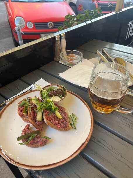 More Steak Tartare = Prague Style